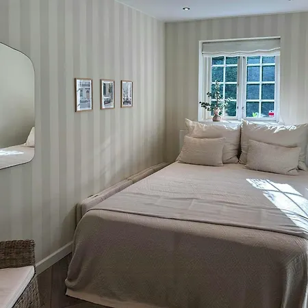Casa vacanze Luxury With Indoor Pool In